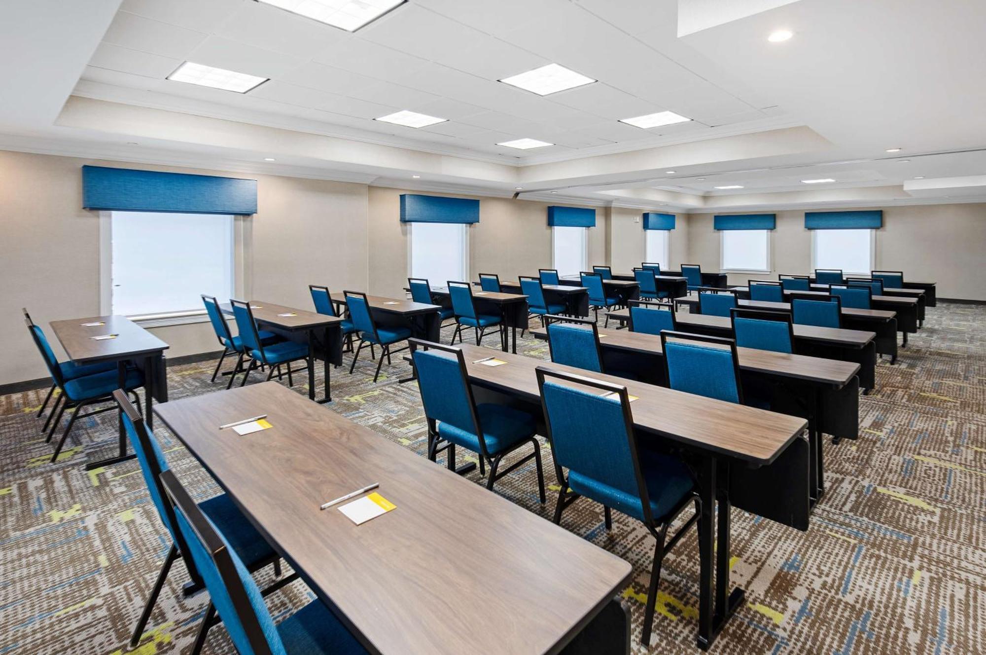 Hampton Inn Пайквилл Экстерьер фото