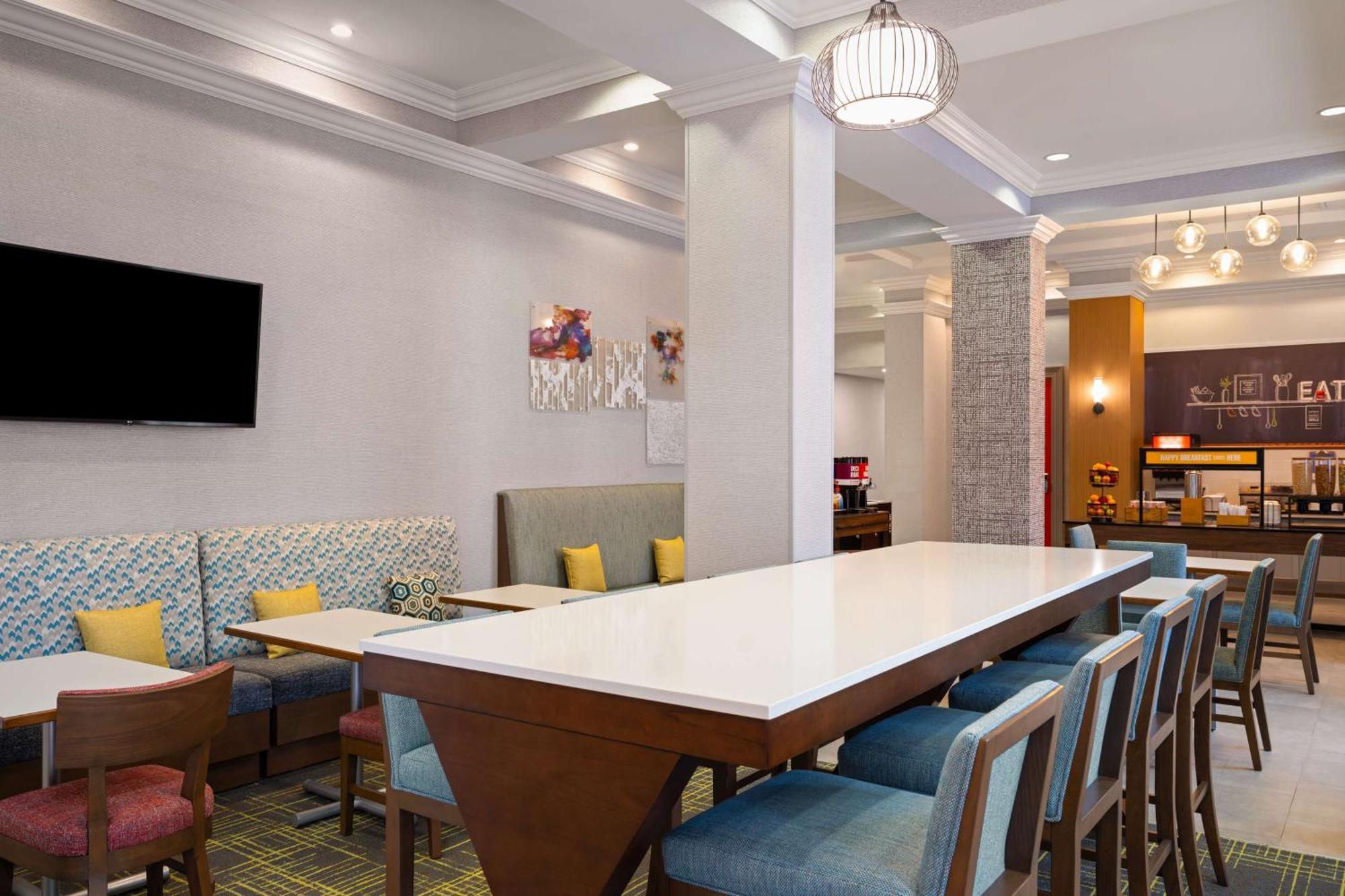 Hampton Inn Пайквилл Экстерьер фото